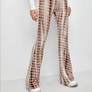 Shein Flare Pants💗💗